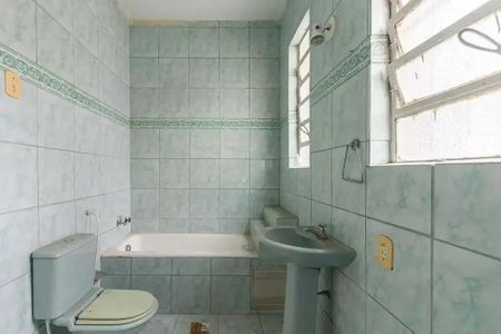 Casa à venda com 613m², 4 quartos e 1 vaga Casa à venda com 613m², 4 quartos e 1 vagaBanheiro 1