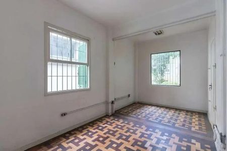 Casa à venda com 613m², 4 quartos e 1 vaga Casa à venda com 613m², 4 quartos e 1 vagaSala de Jantar