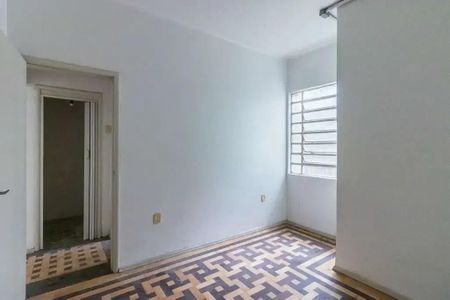 Casa à venda com 613m², 4 quartos e 1 vaga Casa à venda com 613m², 4 quartos e 1 vagaCorredor