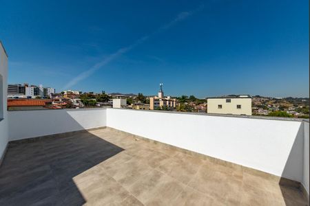Apartamento à venda com 102m², 2 quartos e 2 vagas Apartamento à venda com 102m², 2 quartos e 2 vagasTerraço