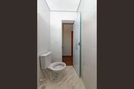 Apartamento à venda com 102m², 2 quartos e 2 vagas Apartamento à venda com 102m², 2 quartos e 2 vagasBanheiro da Suíte