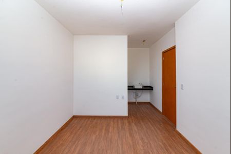 Apartamento à venda com 102m², 2 quartos e 2 vagas Apartamento à venda com 102m², 2 quartos e 2 vagasSuíte