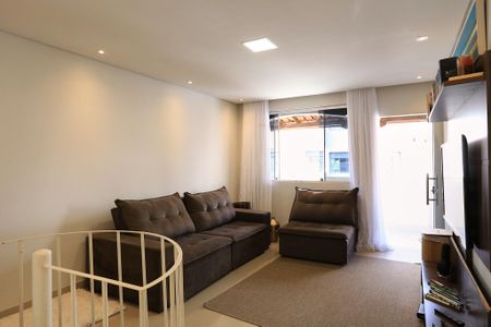 Apartamento à venda com 190m², 3 quartos e 1 vagaSala de TV