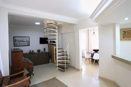 Sala de apartamento à venda com 3 quartos, 190m² em São Lucas, Belo Horizonte