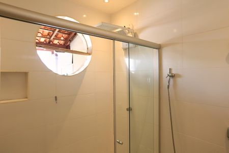 Apartamento à venda com 190m², 3 quartos e 1 vagaBanheiro da Suíte 1