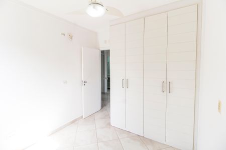 Casa de condomínio à venda com 180m², 3 quartos e 2 vagas Casa de condomínio à venda com 180m², 3 quartos e 2 vagasQuarto 2