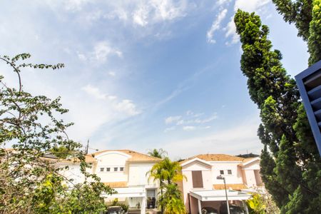 Casa de condomínio à venda com 180m², 3 quartos e 2 vagas Casa de condomínio à venda com 180m², 3 quartos e 2 vagasVista da Suíte