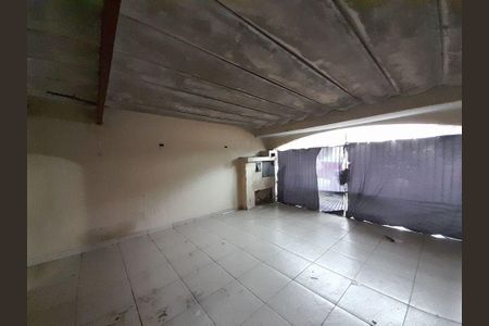 Casa à venda com 2 quartos, 102m² em Jardim Marek, Santo André