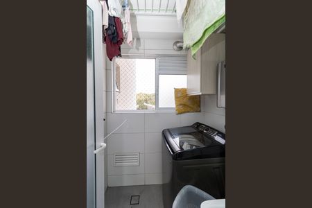 Apartamento à venda com 60m², 3 quartos e 1 vagaÁrea de Serviço