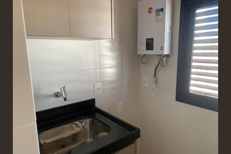 Apartamento à venda com 1 quarto, 48m² em Cambuí, Campinas