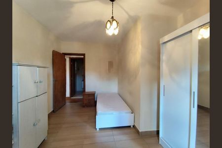 Casa à venda com 3 quartos, 200m² em Jardim Bonfiglioli, São Paulo