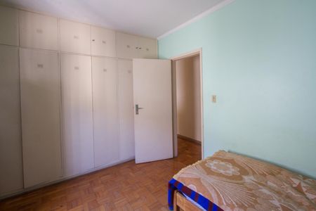 Casa à venda com 179m², 3 quartos e 2 vagasQuarto 2