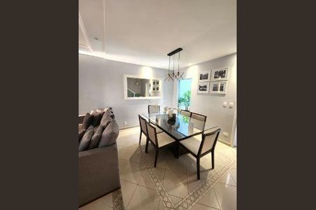 Casa à venda com 3 quartos, 178m² em Vila Alpina, Santo André