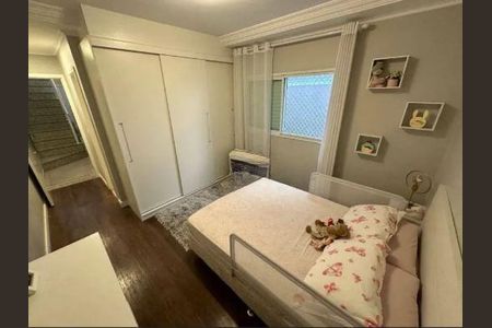 Casa à venda com 3 quartos, 178m² em Vila Alpina, Santo André