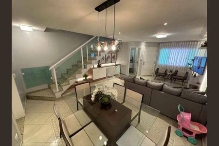 Casa à venda com 3 quartos, 178m² em Vila Alpina, Santo André