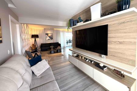 Apartamento à venda com 220m², 3 quartos e 4 vagas