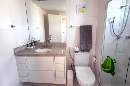 Apartamento à venda com 220m², 3 quartos e 4 vagas