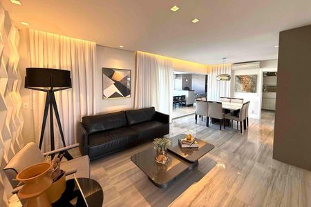 Apartamento à venda com 220m², 3 quartos e 4 vagas