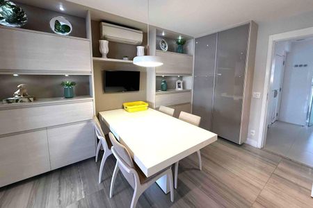 Apartamento à venda com 220m², 3 quartos e 4 vagas