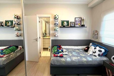 Apartamento à venda com 220m², 3 quartos e 4 vagas