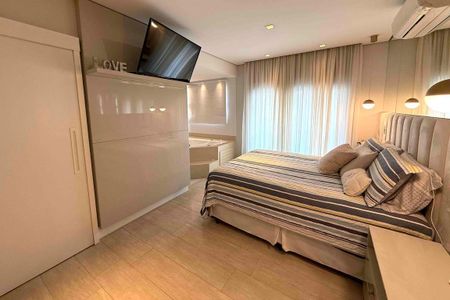 Apartamento à venda com 220m², 3 quartos e 4 vagas