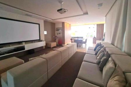 Apartamento à venda com 220m², 3 quartos e 4 vagas