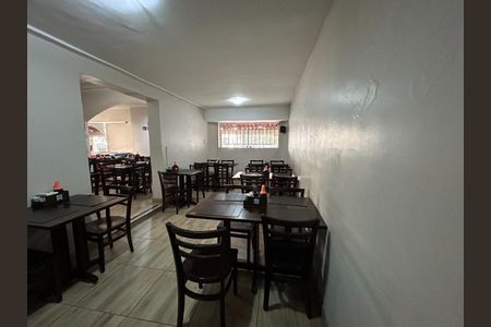 Casa à venda com 3 quartos, 199m² em Lourdes, Belo Horizonte