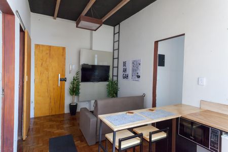 Sala de apartamento à venda com 2 quartos, 50m² em Centro, Belo Horizonte