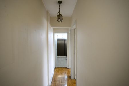 Apartamento à venda com 82m², 2 quartos e 1 vagaCorredor