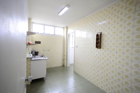 Apartamento à venda com 82m², 2 quartos e 1 vagaCozinha