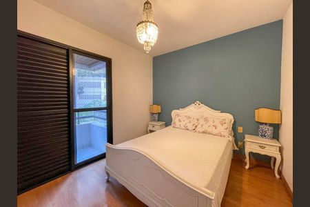 Suíte de apartamento à venda com 4 quartos, 131m² em Vila Andrade, São Paulo