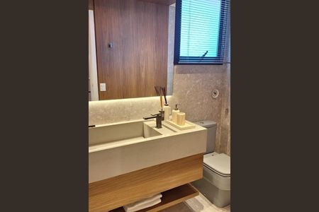 Apartamento à venda com 3 quartos, 175m² em Vila Nova Conceição, São Paulo