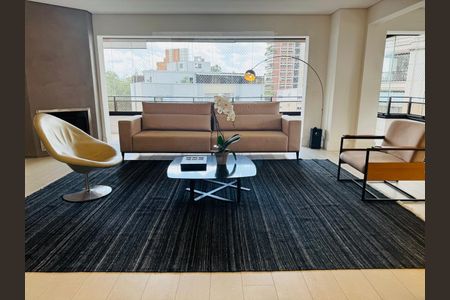 Apartamento à venda com 4 quartos, 209m² em Vila Nova Conceição, São Paulo