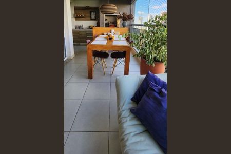 Apartamento à venda com 4 quartos, 133m² em Parque Reboucas, São Paulo