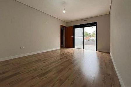 Casa à venda com 3 quartos, 395m² em Vila Albertina, São Paulo