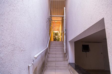 Casa para alugar com 250m², 3 quartos e 4 vagasEscada Externa