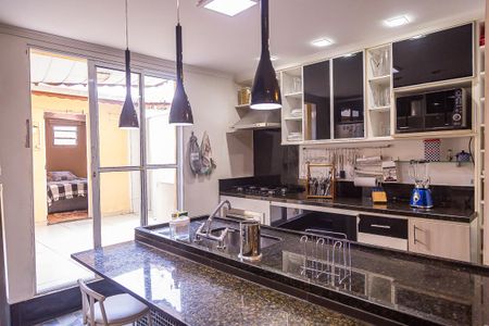 Casa para alugar com 250m², 3 quartos e 4 vagasCozinha