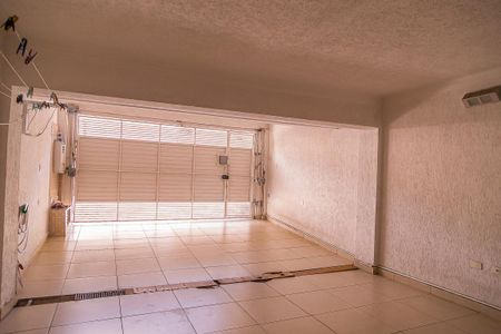 Casa para alugar com 250m², 3 quartos e 4 vagasGaragem