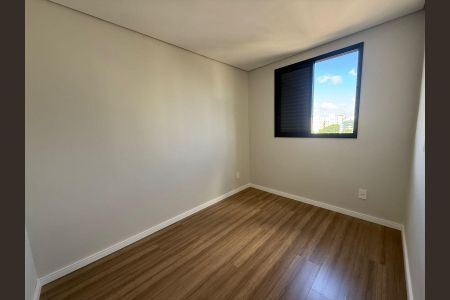 Apartamento à venda com 103m², 2 quartos e 2 vagas Apartamento à venda com 103m², 2 quartos e 2 vagasQuarto