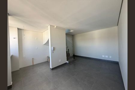 Apartamento à venda com 103m², 2 quartos e 2 vagas Apartamento à venda com 103m², 2 quartos e 2 vagasSala/Cozinha