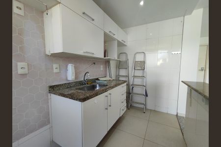 Apartamento à venda com 75m², 2 quartos e 1 vagaCozinha