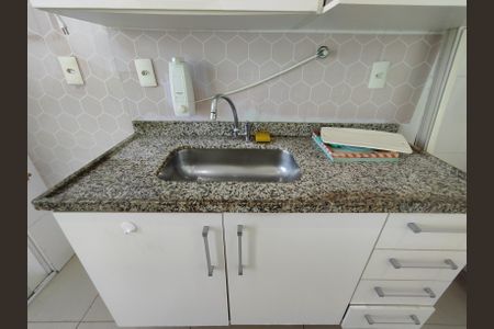 Apartamento à venda com 75m², 2 quartos e 1 vagaCozinha