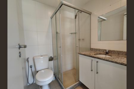 Apartamento à venda com 75m², 2 quartos e 1 vagaBanheiro Social