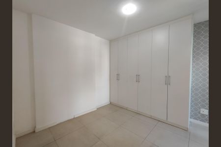 Apartamento à venda com 75m², 2 quartos e 1 vagaSuíte