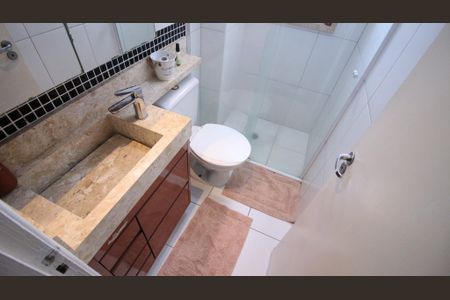 Apartamento à venda com 50m², 2 quartos e 1 vaga Apartamento à venda com 50m², 2 quartos e 1 vagaBanheiro Social