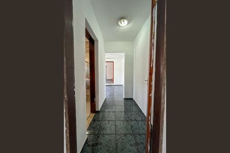 Casa para alugar com 120m², 2 quartos e 1 vagaCorredor