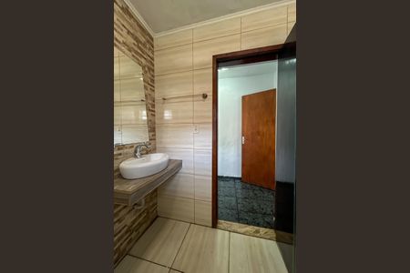 Casa para alugar com 120m², 2 quartos e 1 vagaBanheiro 1