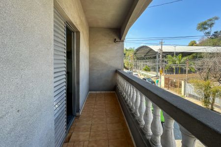 Casa para alugar com 120m², 2 quartos e 1 vagaTerraço