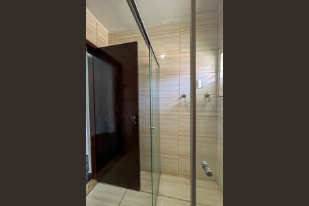 Casa para alugar com 120m², 2 quartos e 1 vagaBanheiro 1