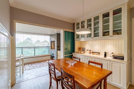 Apartamento à venda com 4 quartos, 225m² em Vila Andrade, São Paulo